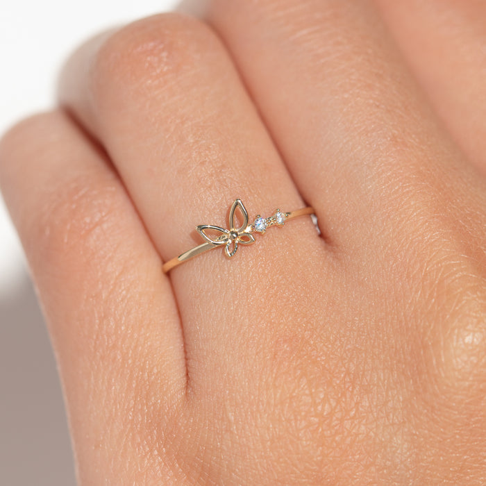 14k Solid Gold Muse Ring